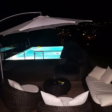 Casa De Coyra Nyaraló *