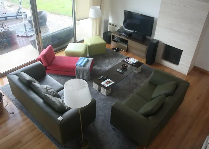 Casa De Coyra בית נופש פארדס דה קורה